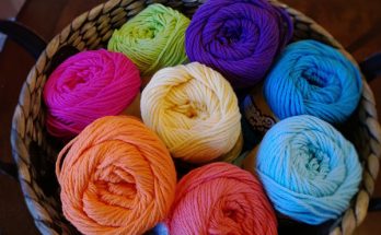 cheap-craft-yarn