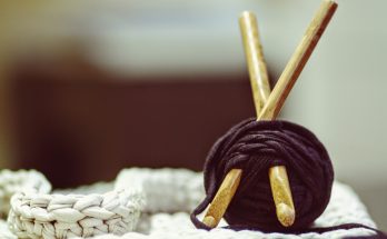 giant-arm-knitting-yarn